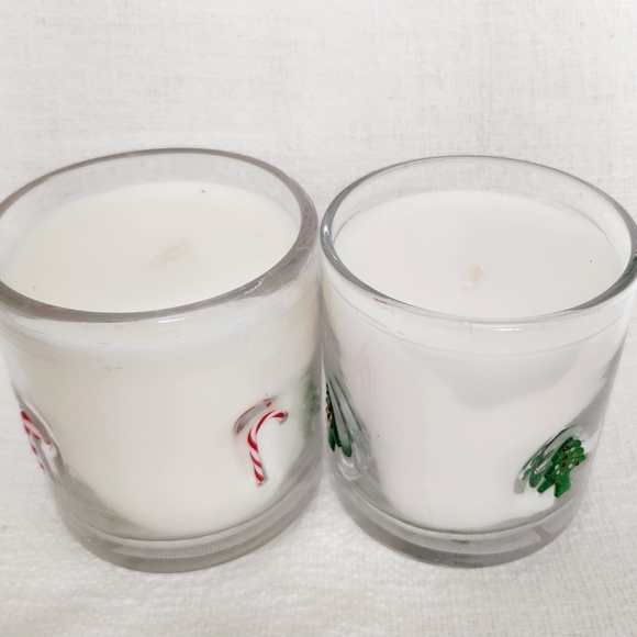 Set of 2 Christmas Glass Candles - Candy Cane & Green Christmas Tree - New - Picture 5 of 6
